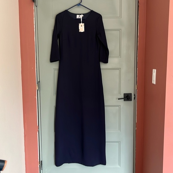Solid Layering Dress (Navy Blue, Maxi Length) - Picture 1 of 3